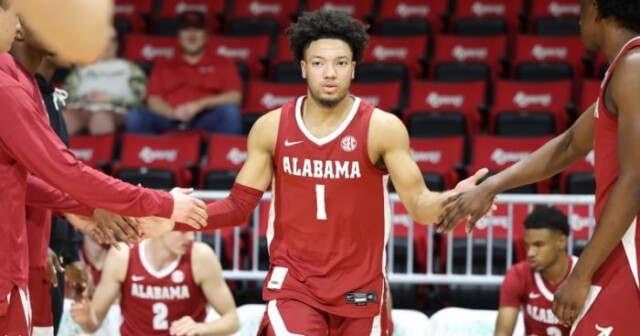 "Mark Sears gears up for a triumphant return to Alabama basketball, bringing his talent and determination back to the court."